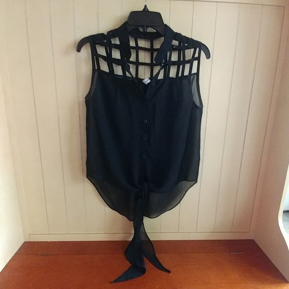 Foof Couture Tops - 🐝 Bundle ME!   3/$24